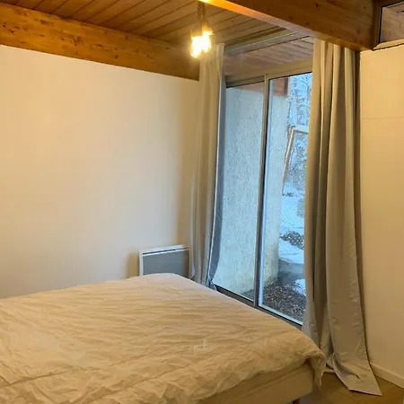 Appartement Barcelonnette location avec jardin Extérieur photo