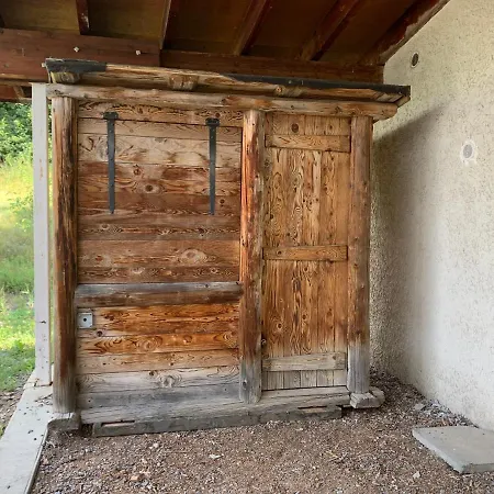 Appartement Barcelonnette location avec jardin Extérieur photo